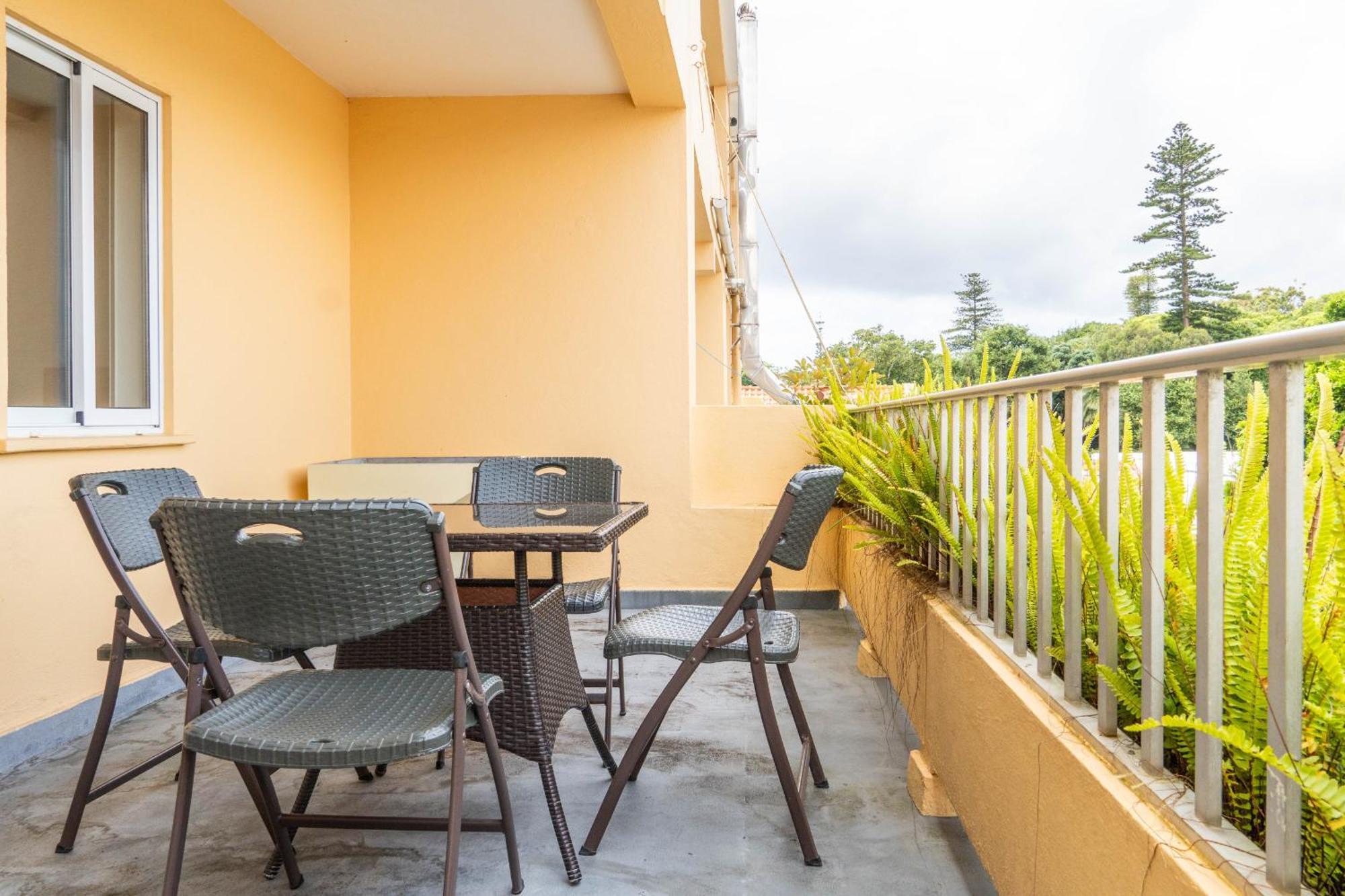 Apartamento Mae De Deus Понта-Делгада Екстер'єр фото
