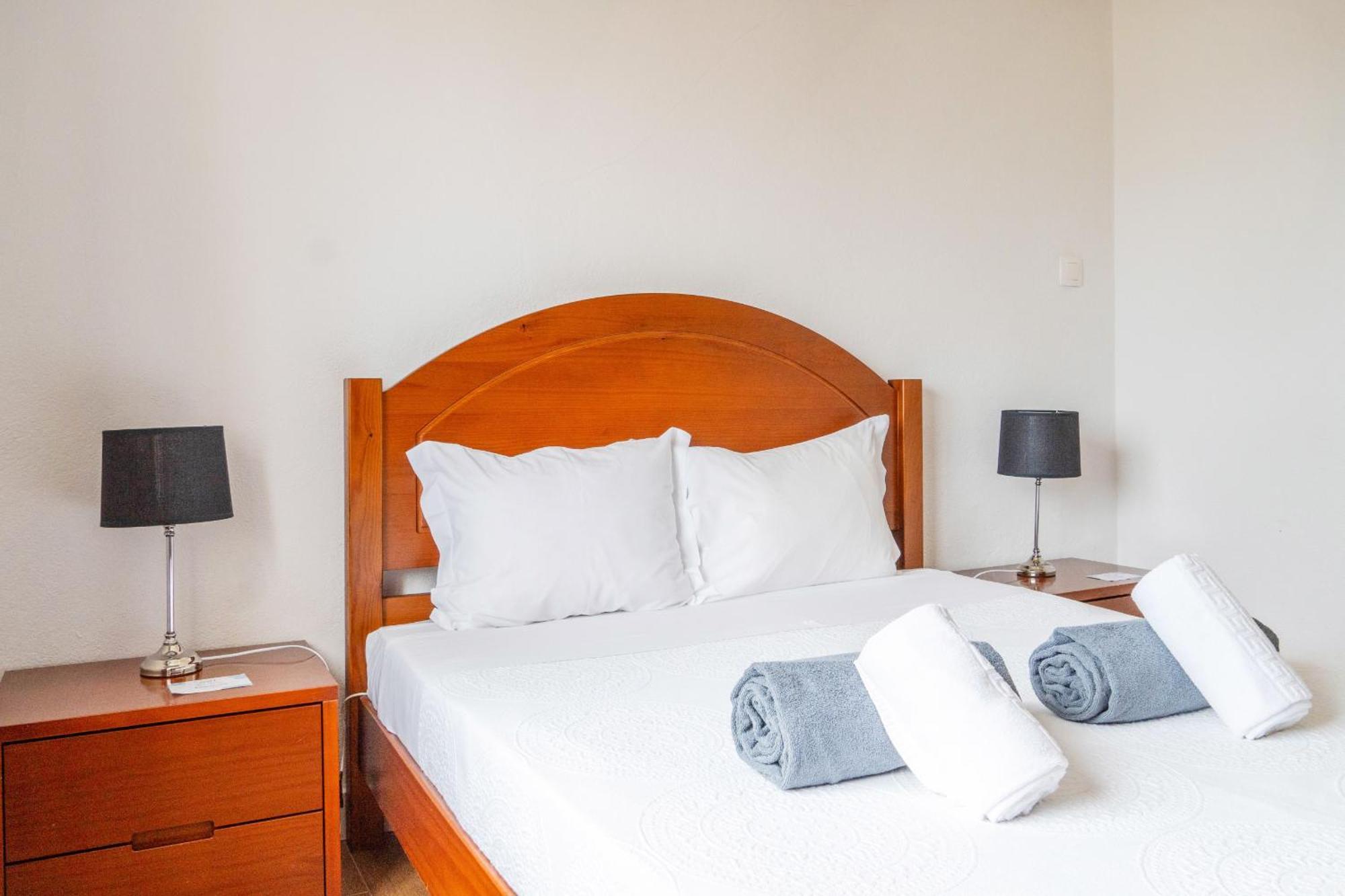 Apartamento Mae De Deus Понта-Делгада Екстер'єр фото
