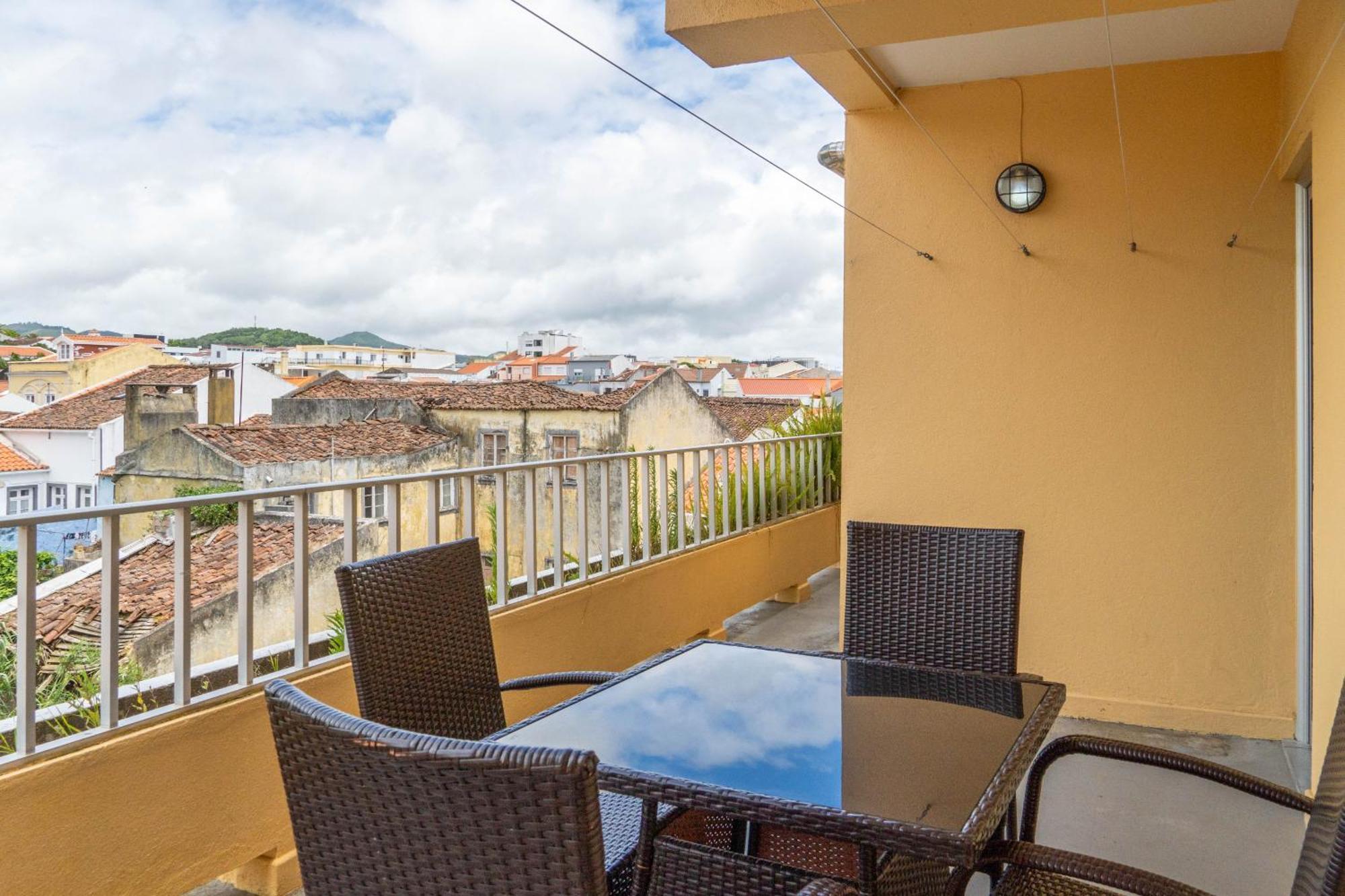 Apartamento Mae De Deus Понта-Делгада Екстер'єр фото